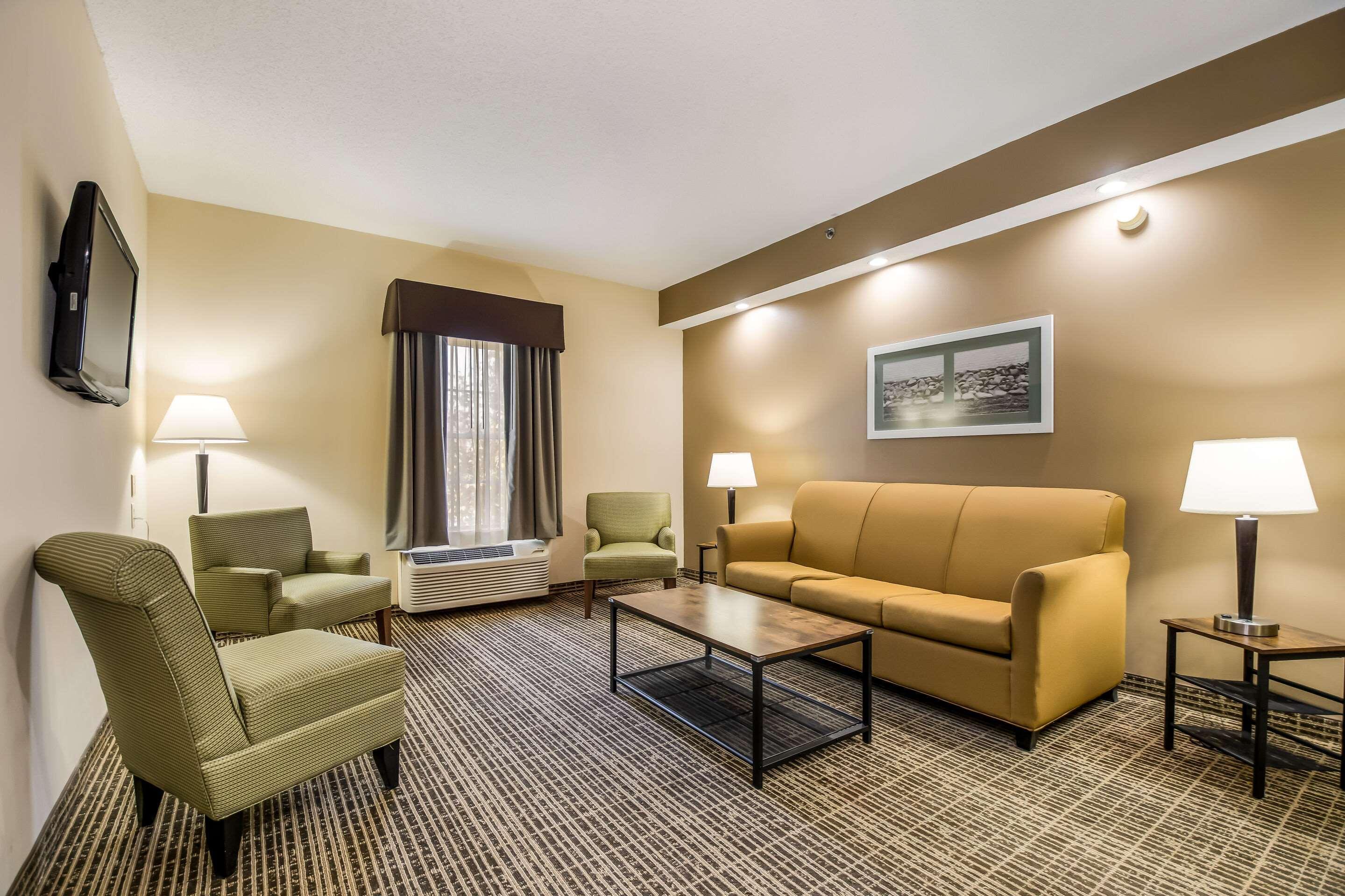 Quality Inn Oak Ridge Bagian luar foto