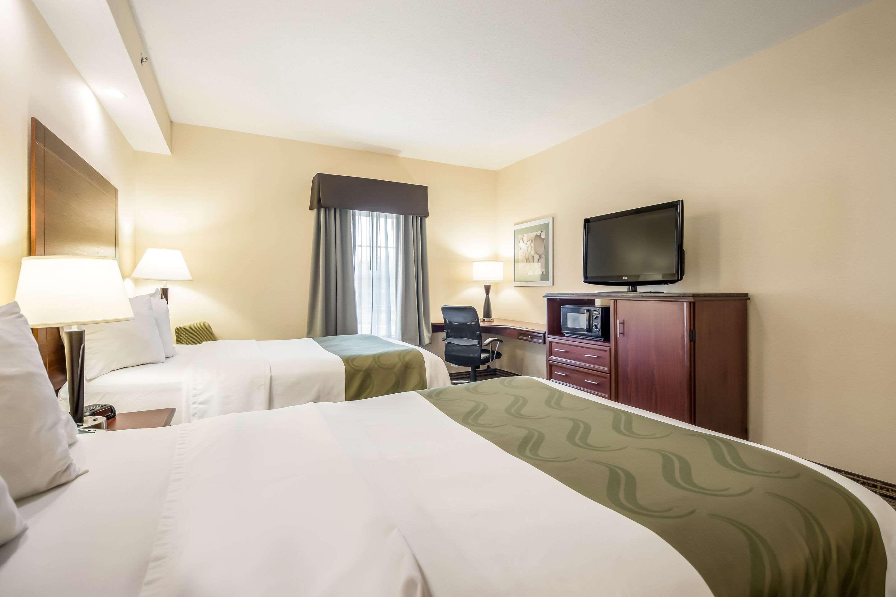 Quality Inn Oak Ridge Bagian luar foto