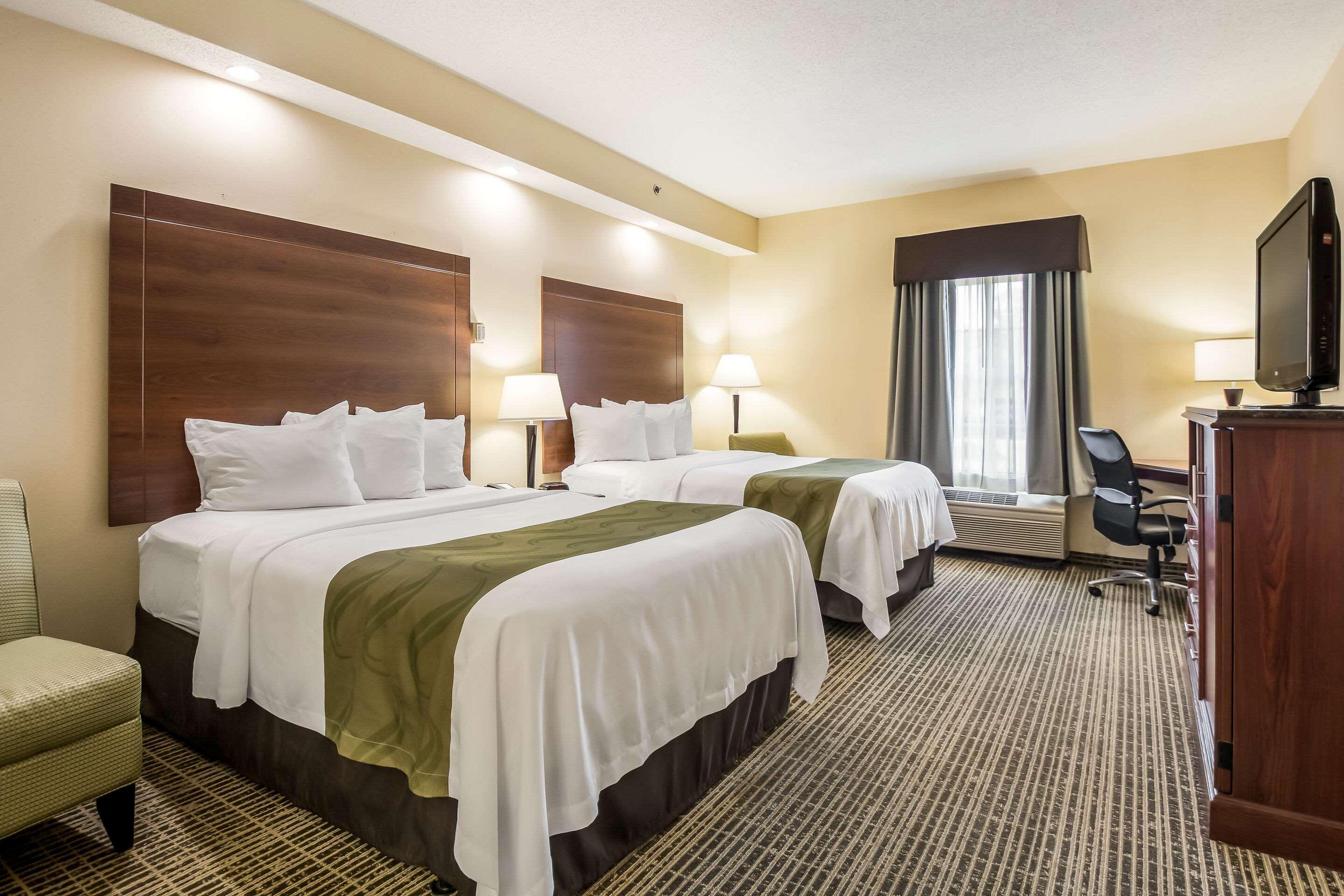 Quality Inn Oak Ridge Bagian luar foto