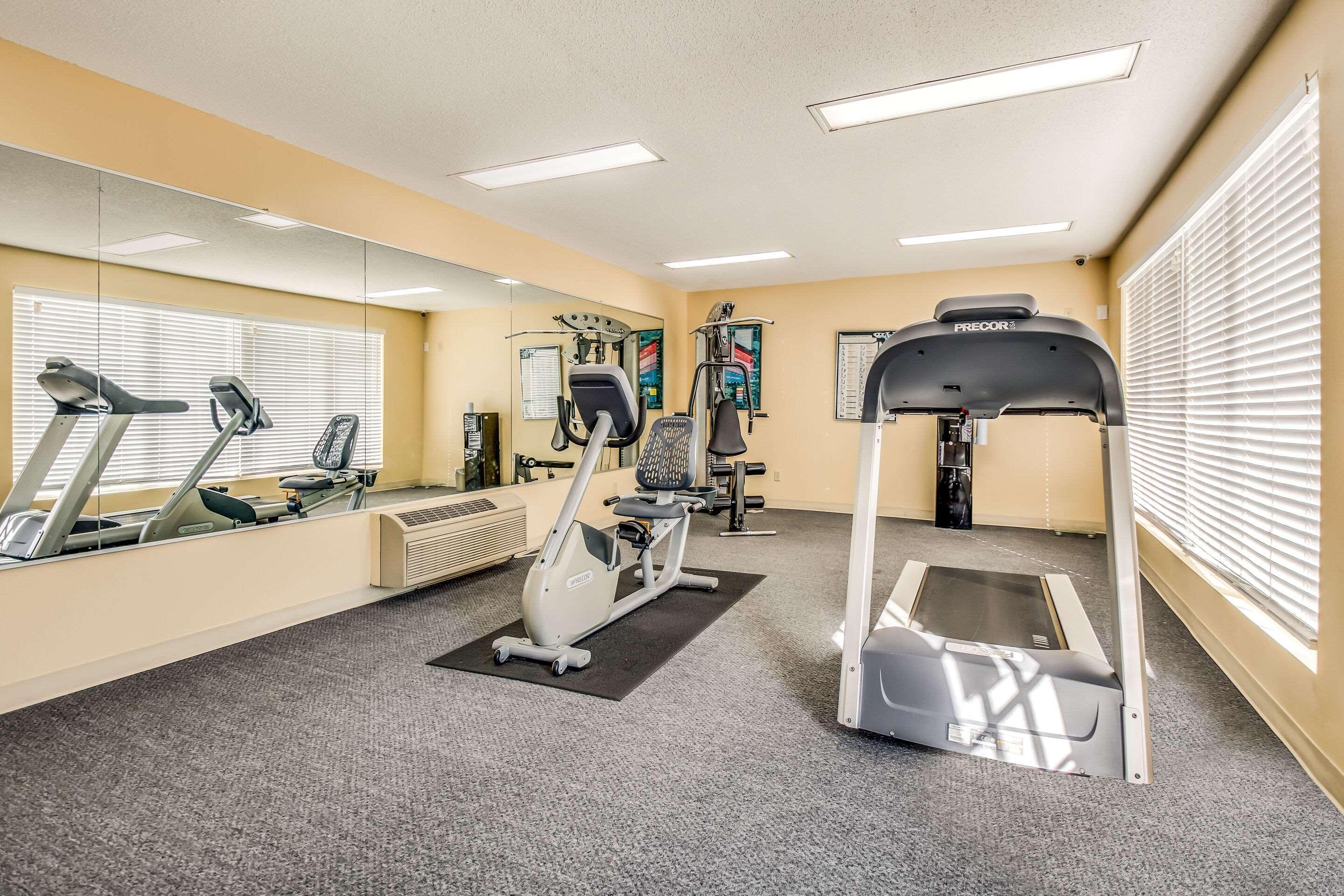 Quality Inn Oak Ridge Bagian luar foto