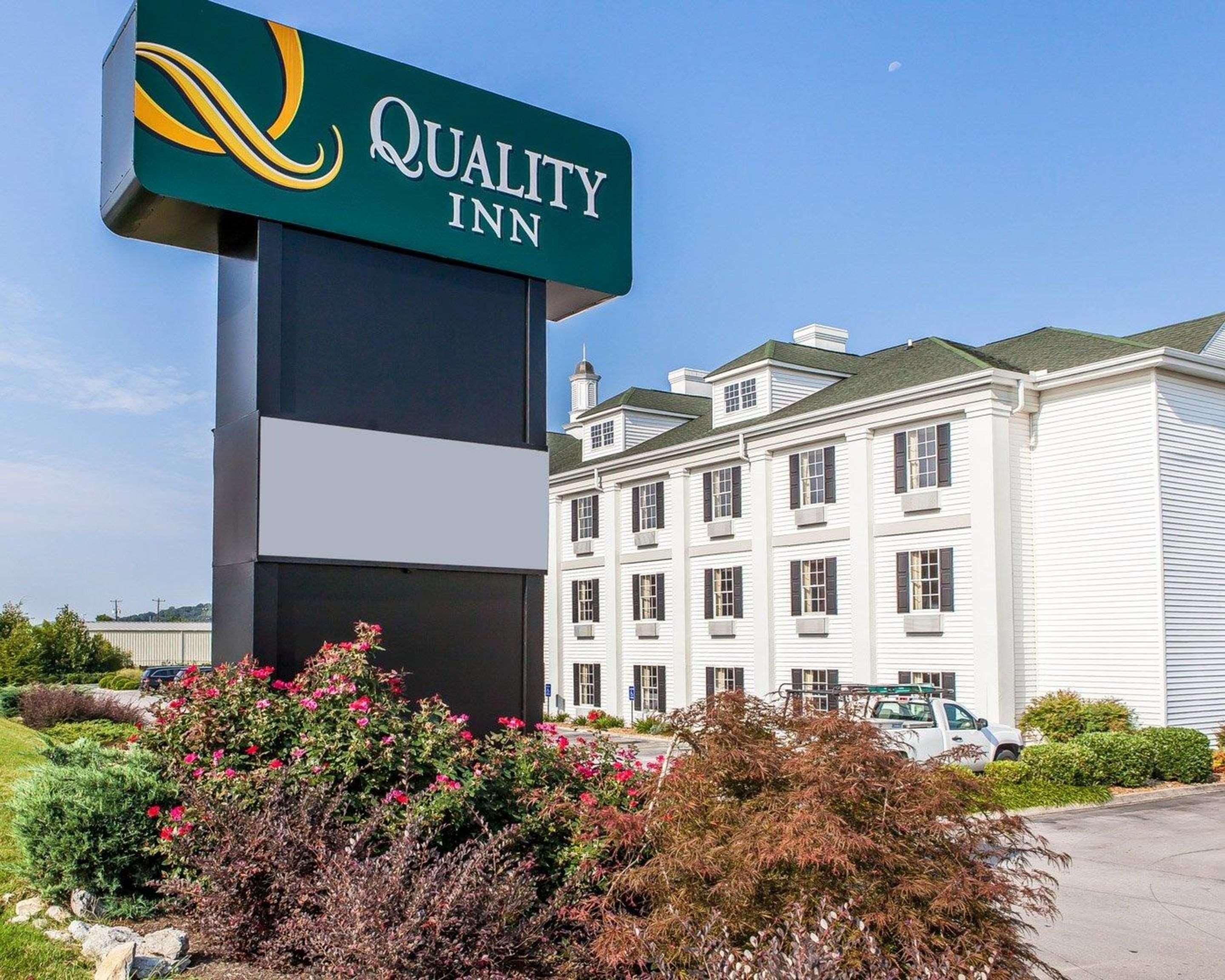 Quality Inn Oak Ridge Bagian luar foto