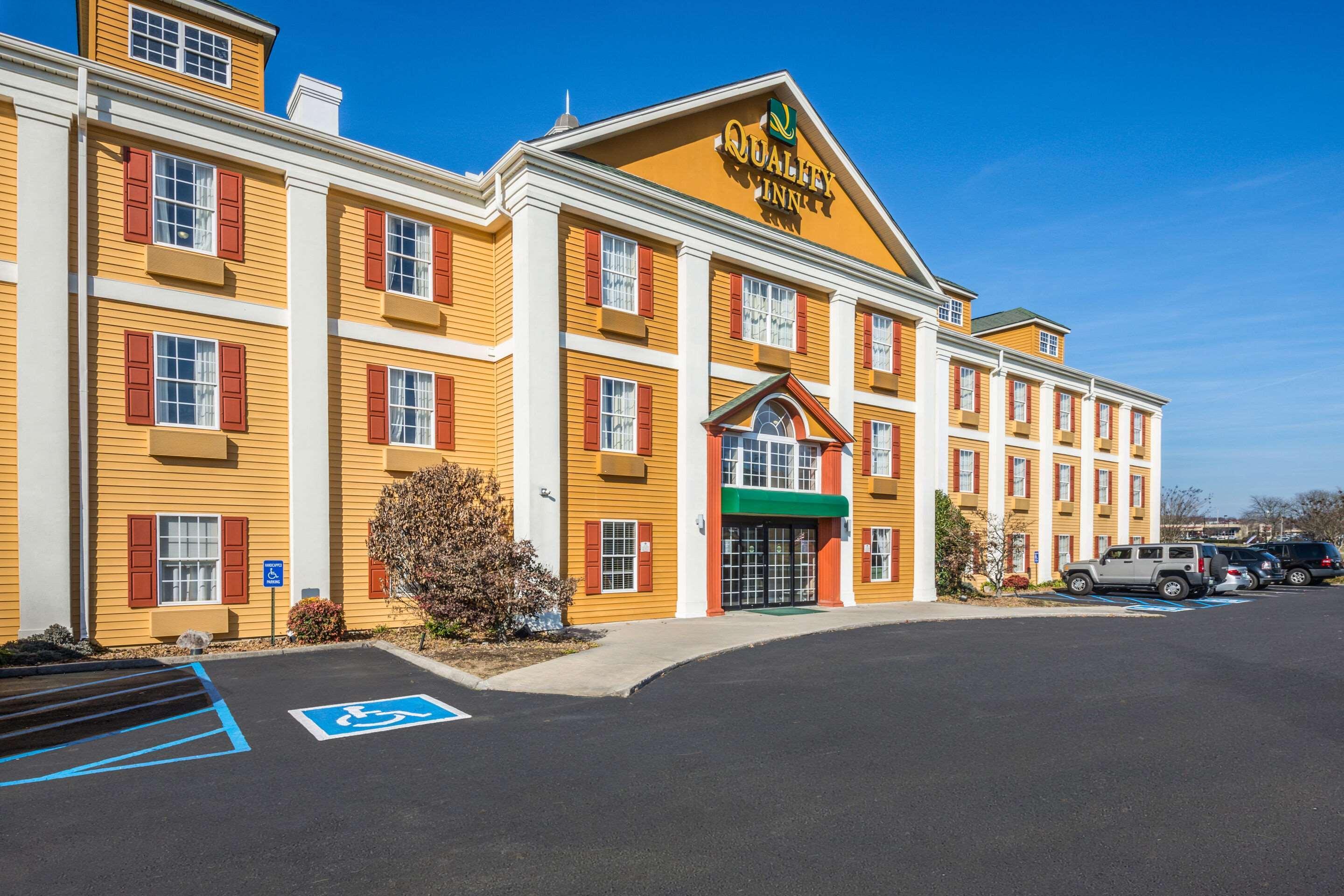 Quality Inn Oak Ridge Bagian luar foto